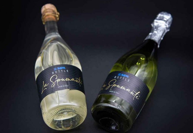 PET bottles and packaging for sparkling and sparkling still wine